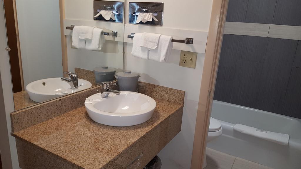 Travelers Lodge Marshall Екстер'єр фото