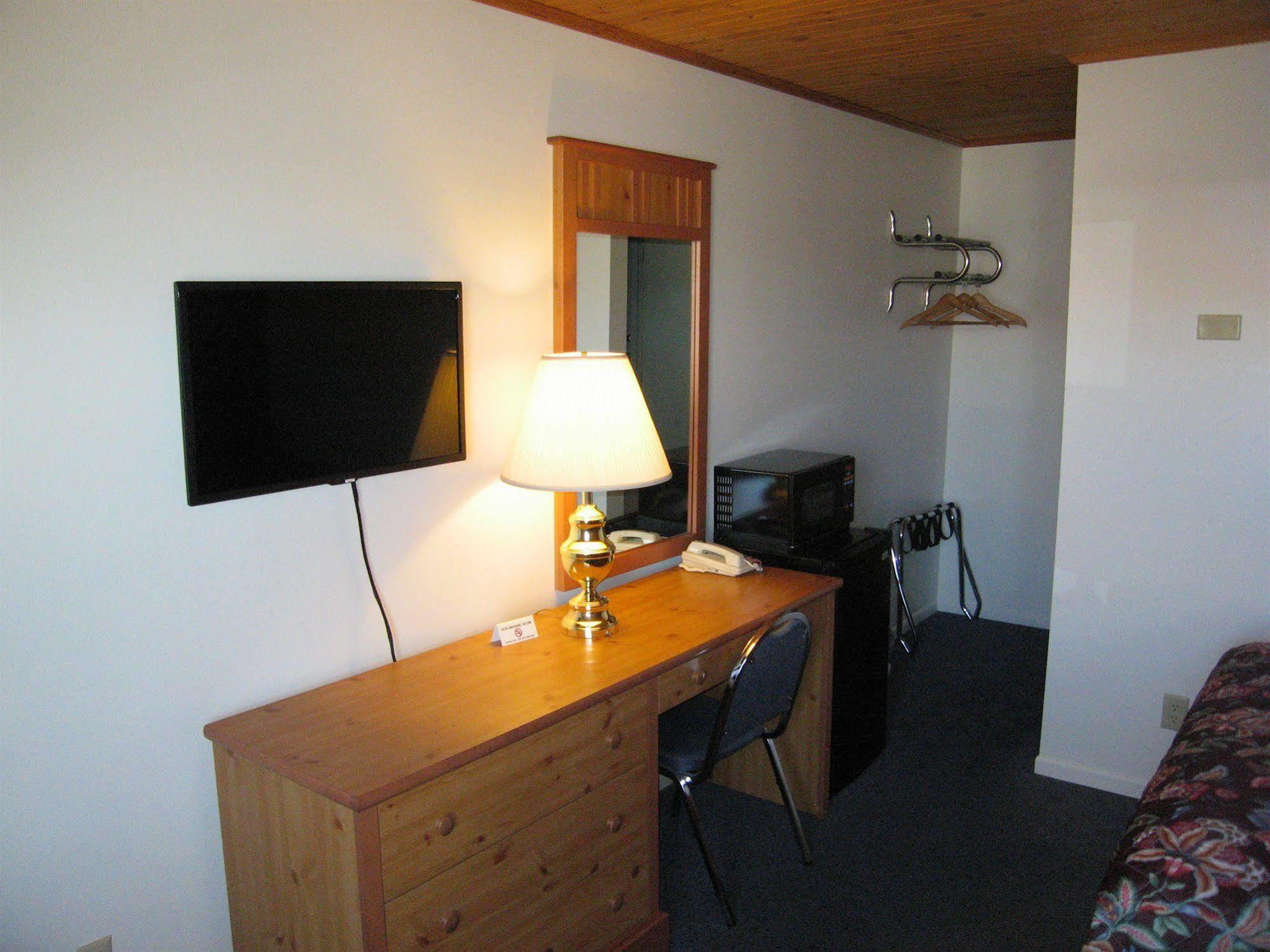 Travelers Lodge Marshall Екстер'єр фото